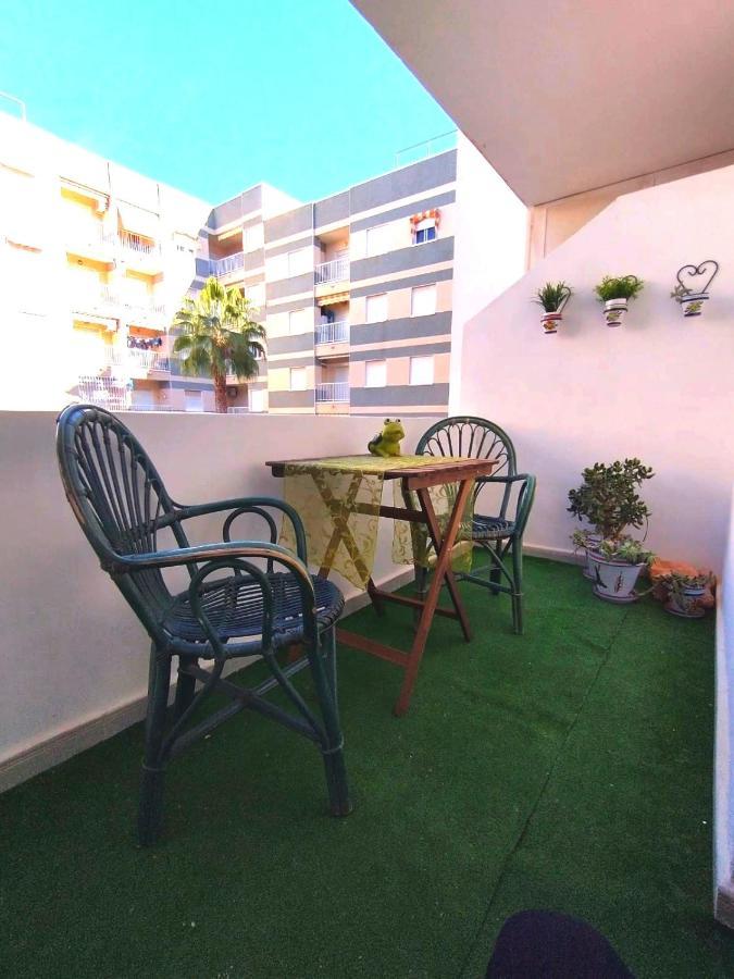 Colorful Apartment Torrevieja Luaran gambar