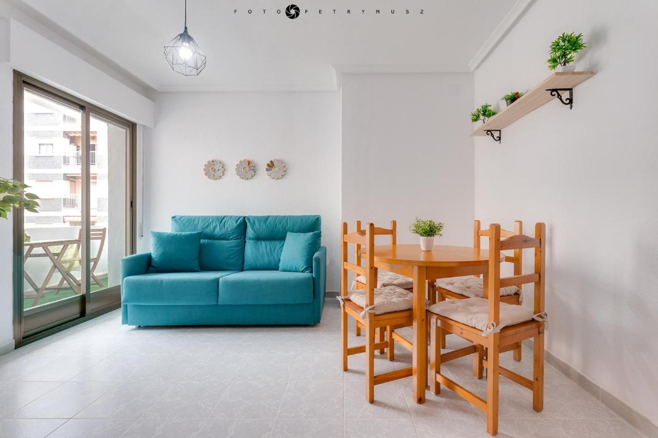 Colorful Apartment Torrevieja Luaran gambar